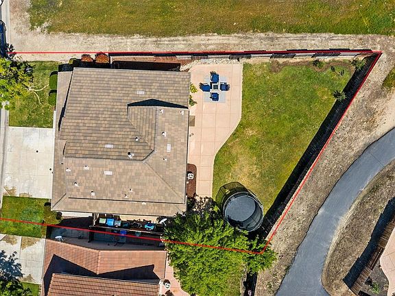 3rd image of 175 Gold Creek Dr