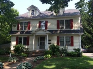 321 Lincoln Ave, Amherst, MA 01002