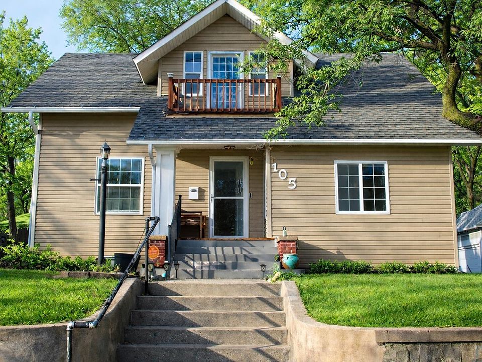 1st image of 105 21st St