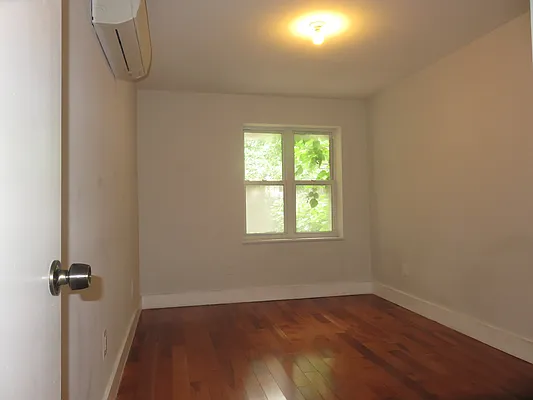 Rented by Rennit Inc. | media 24