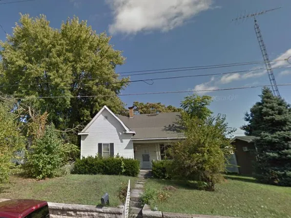 802 Lincoln Ave, Bedford, IN 47421