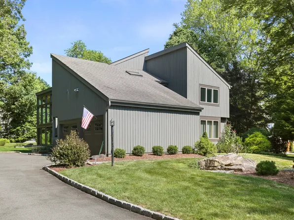 6 Janson Drive, Westport, CT 06880