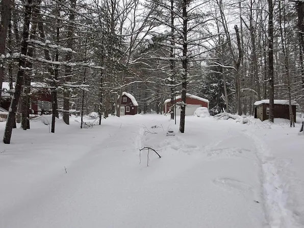 151 Skocelas Rd N, Manistee, MI 49660