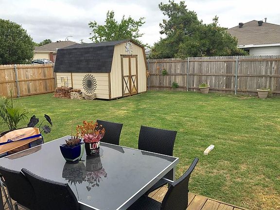4th image of 2429 Nogales Dr