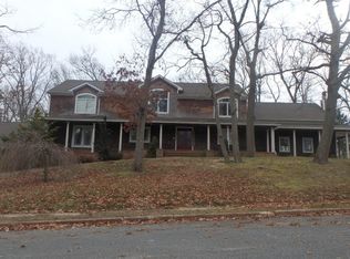 4 Matilda Dr, Ocean, NJ 07712