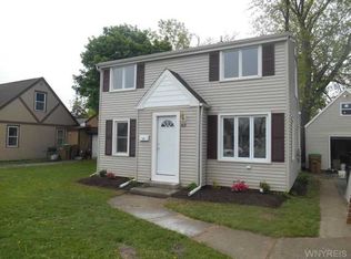 43 Cloverdale Rd, Cheektowaga, NY 14225
