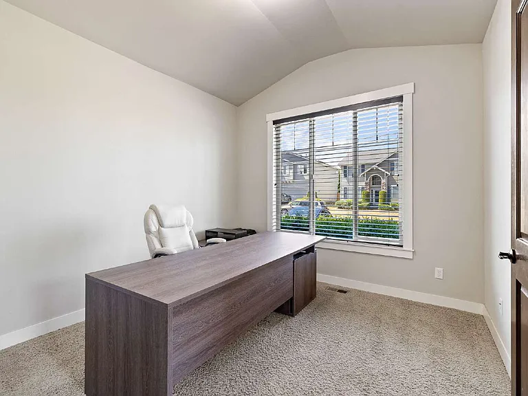 1020 Hill St — Photo 6