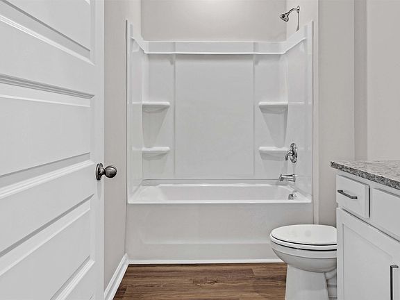 7th image of this home