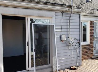 9969 Patton St, Detroit, MI 48228