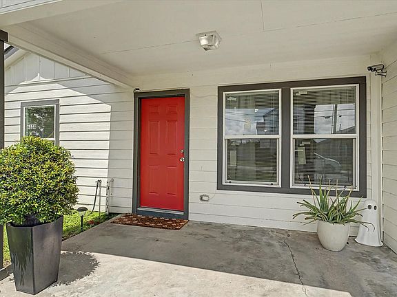 3rd image of 6834 New York St