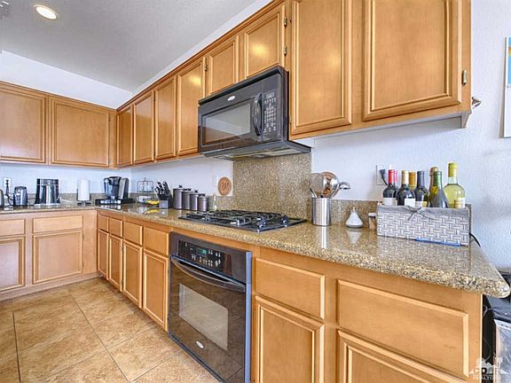4th image of 62498 N Starcross Dr