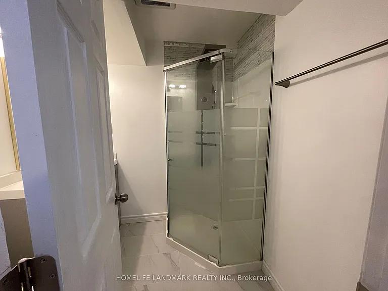 3523 Orion Cres #BASEMENT — Photo 17