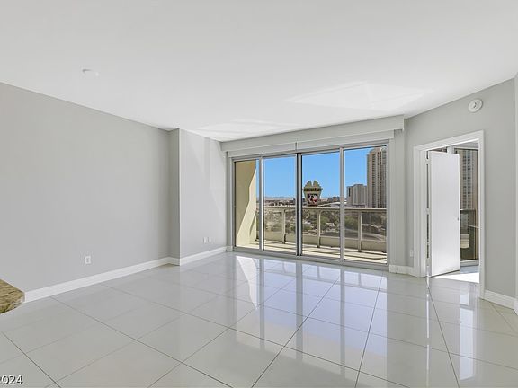 5th image of 222 Karen Ave Unit 1203