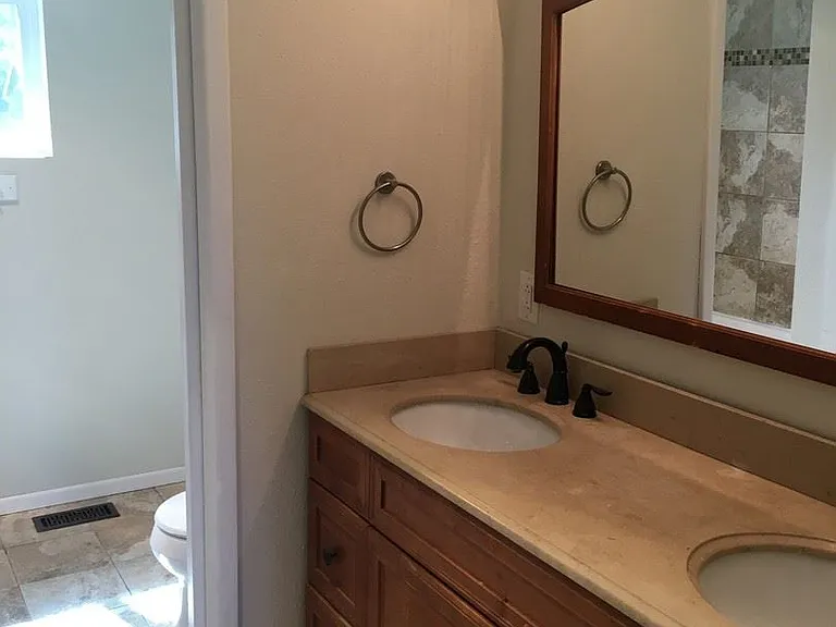 919 E McLeod Rd — Photo 14