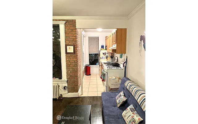 Rented by Douglas Elliman | media 11