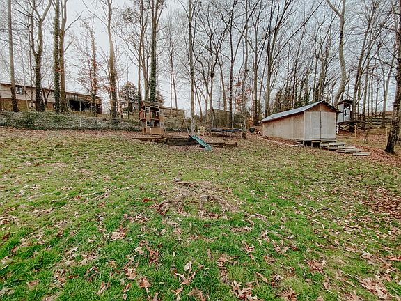 5th image of 1110 Viking Dr