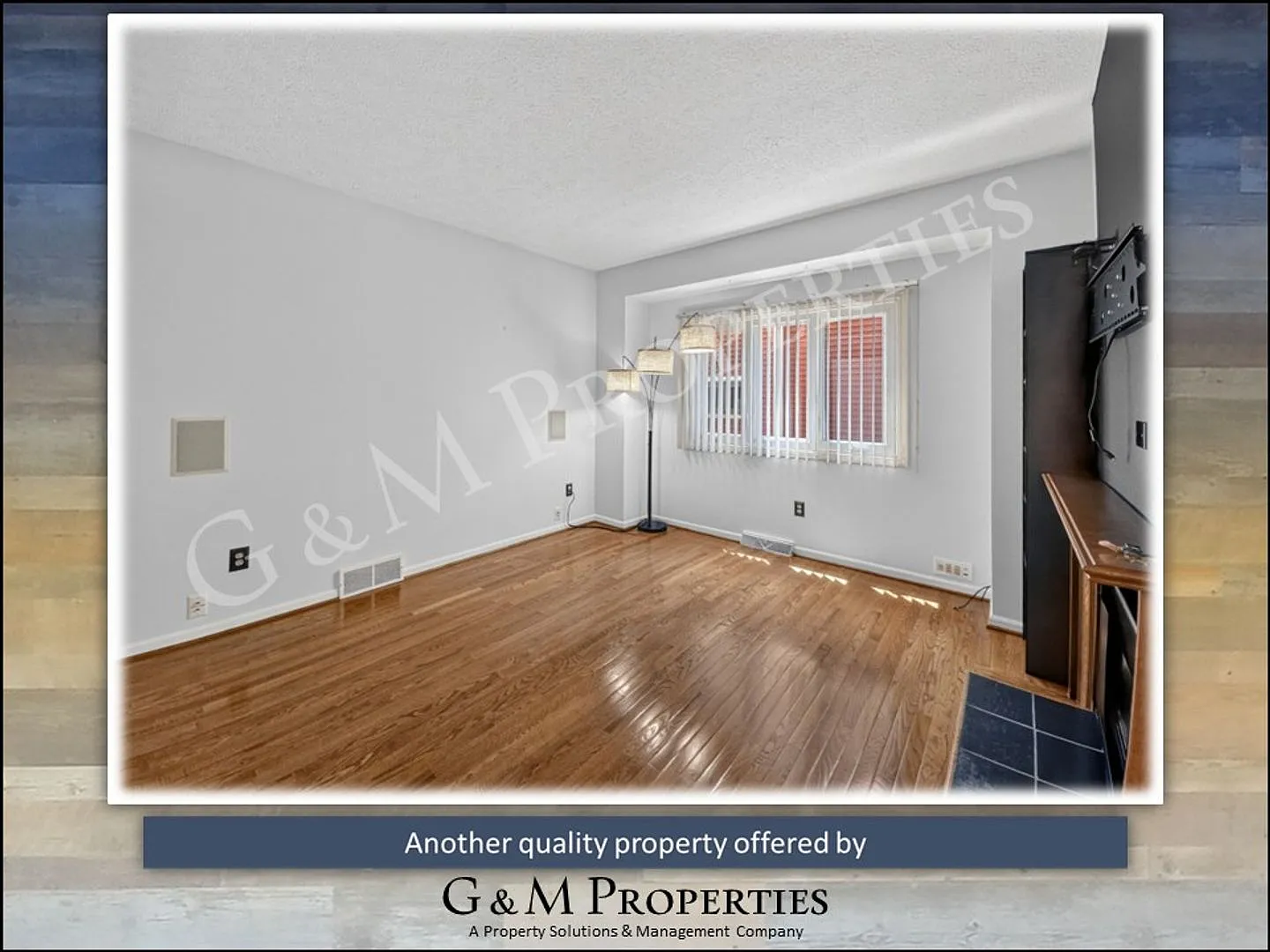 2BD Townhome Rental - Highly Sought-After Corn Hill Neighborhood!! — Photo 3