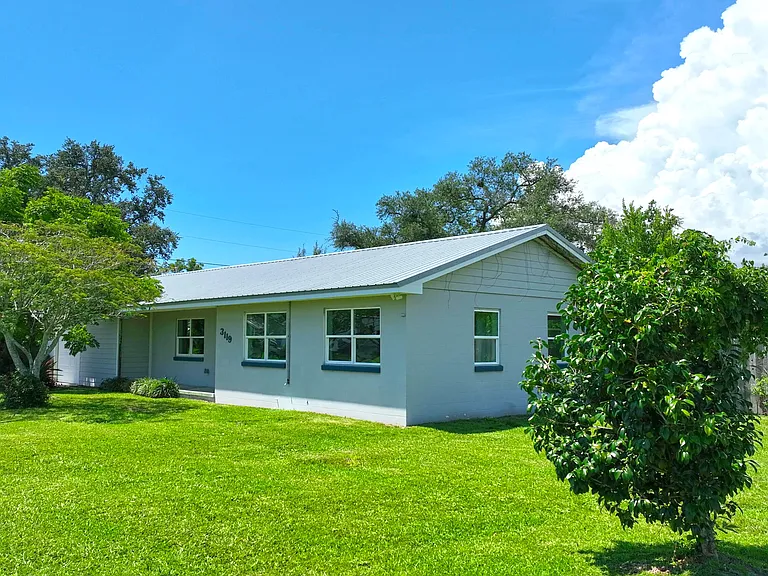 3119 W 23rd Ct — Photo 30