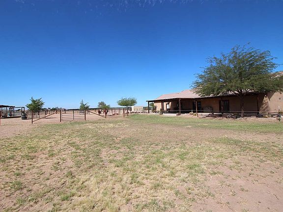5th image of 1825 E County Road 17 3/4 St #3/4