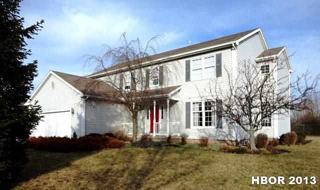 1st image of 819 Abbey Ln