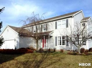 819 Abbey Ln, Findlay, OH 45840