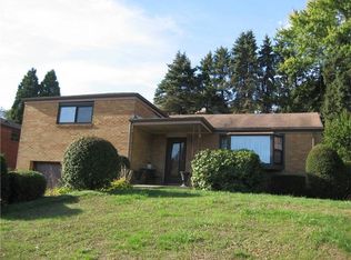 108 Fieldstone Dr, Glenshaw, PA 15116