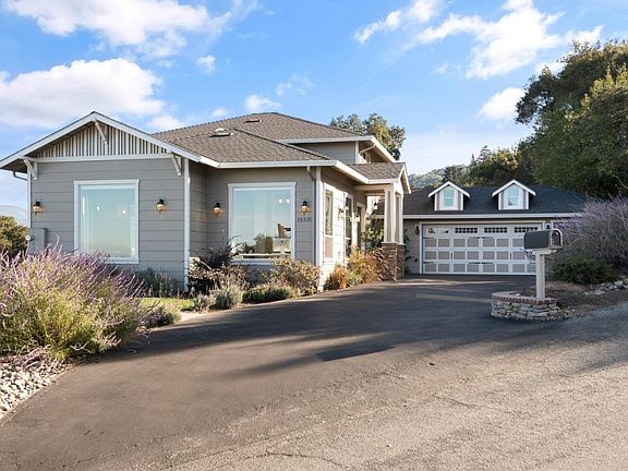 5th image of 16330 Matilija Dr