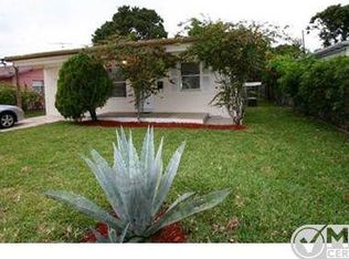 515 Revere Rd, Riviera Beach, FL 33405