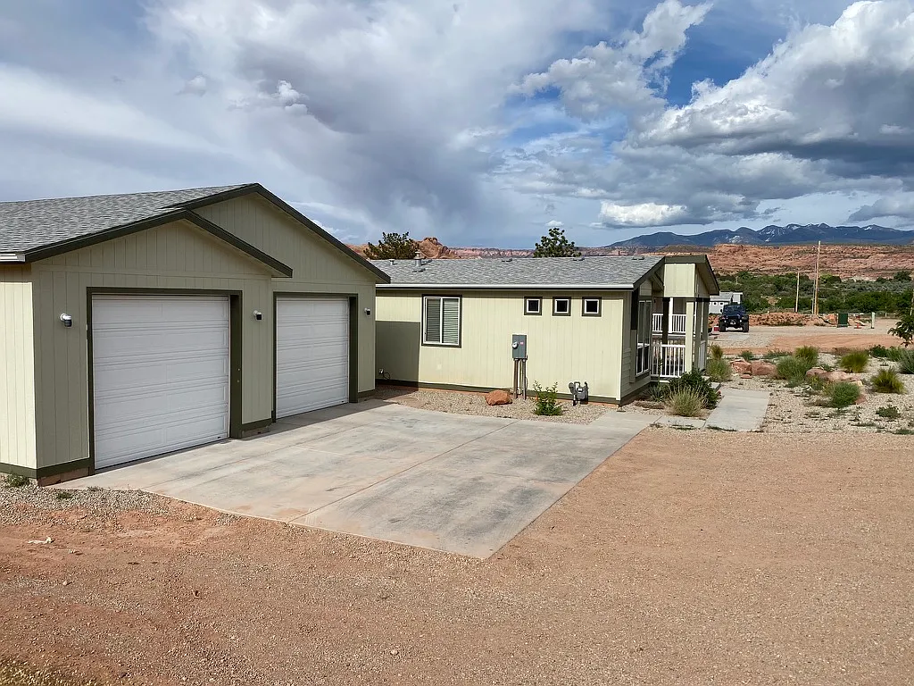 Building Photo - 2751 Nuevo Ct