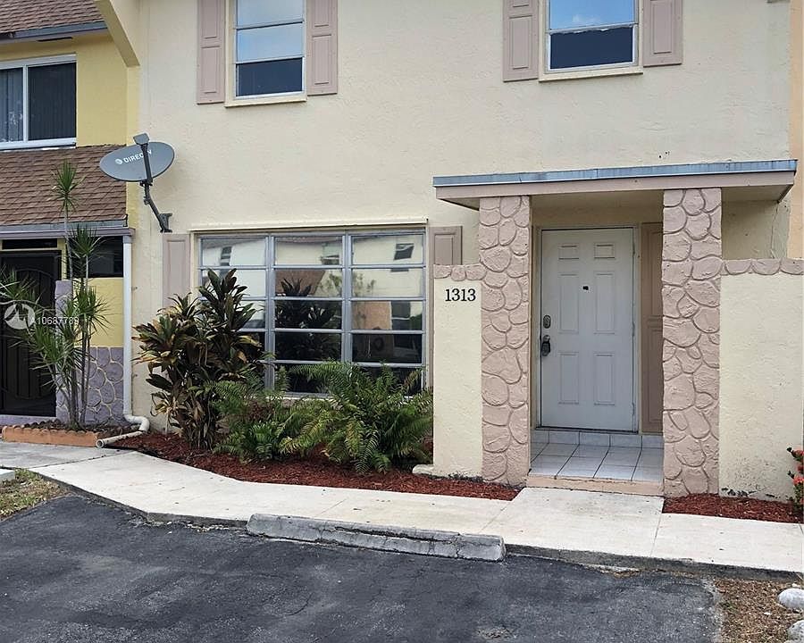 1st image of 1313 Silverado Dr #1313