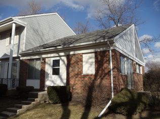 420 Devonshire Ct, Bolingbrook, IL 60440