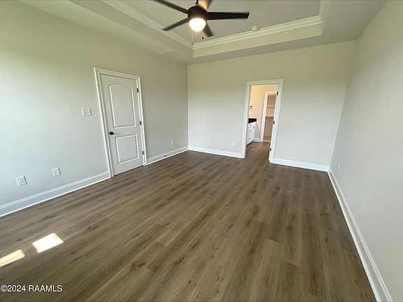 4th image of 115 Garden Meadows Dr