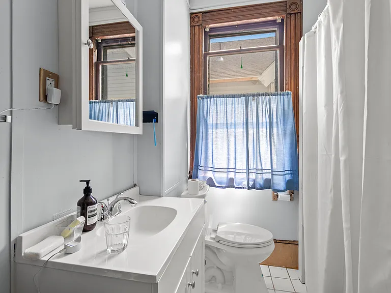 39 Tilton St #2 — Photo 5