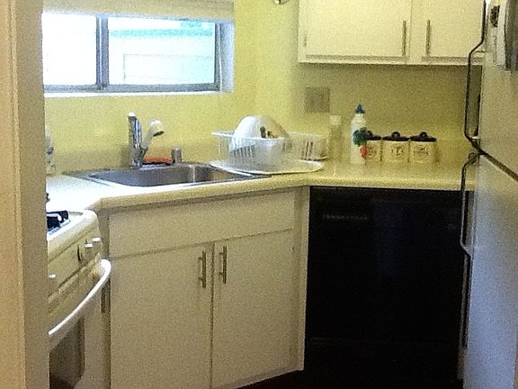 5th image of 2519 Sunny Slope Dr APT 2