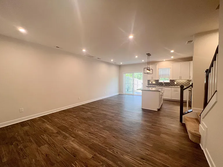 131 Lilywood Ct — Photo 15