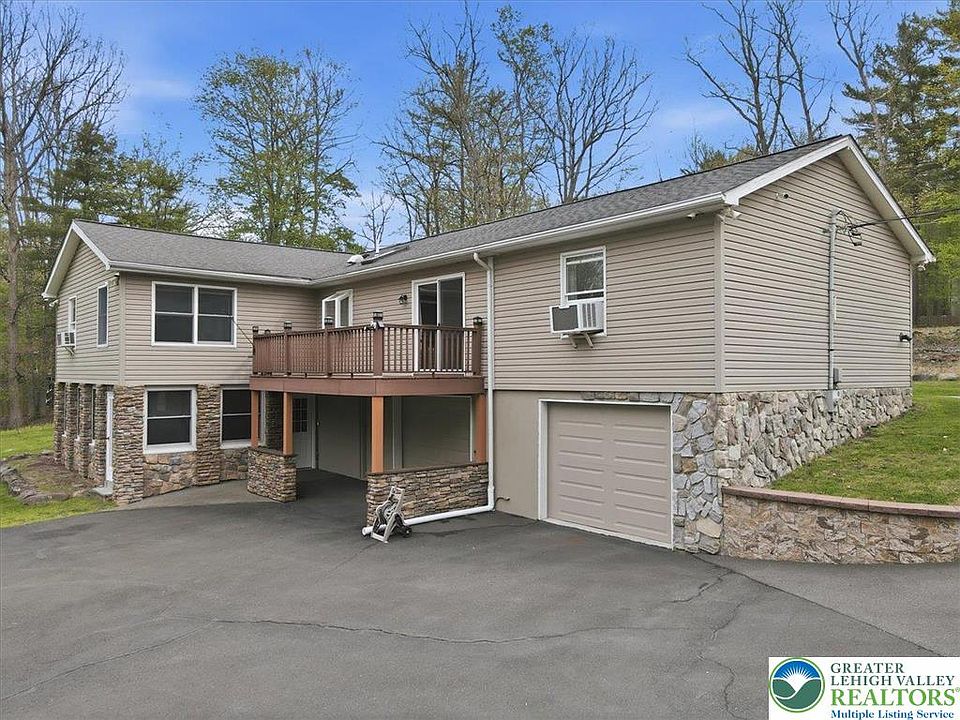 1st image of 58 Brush Dr