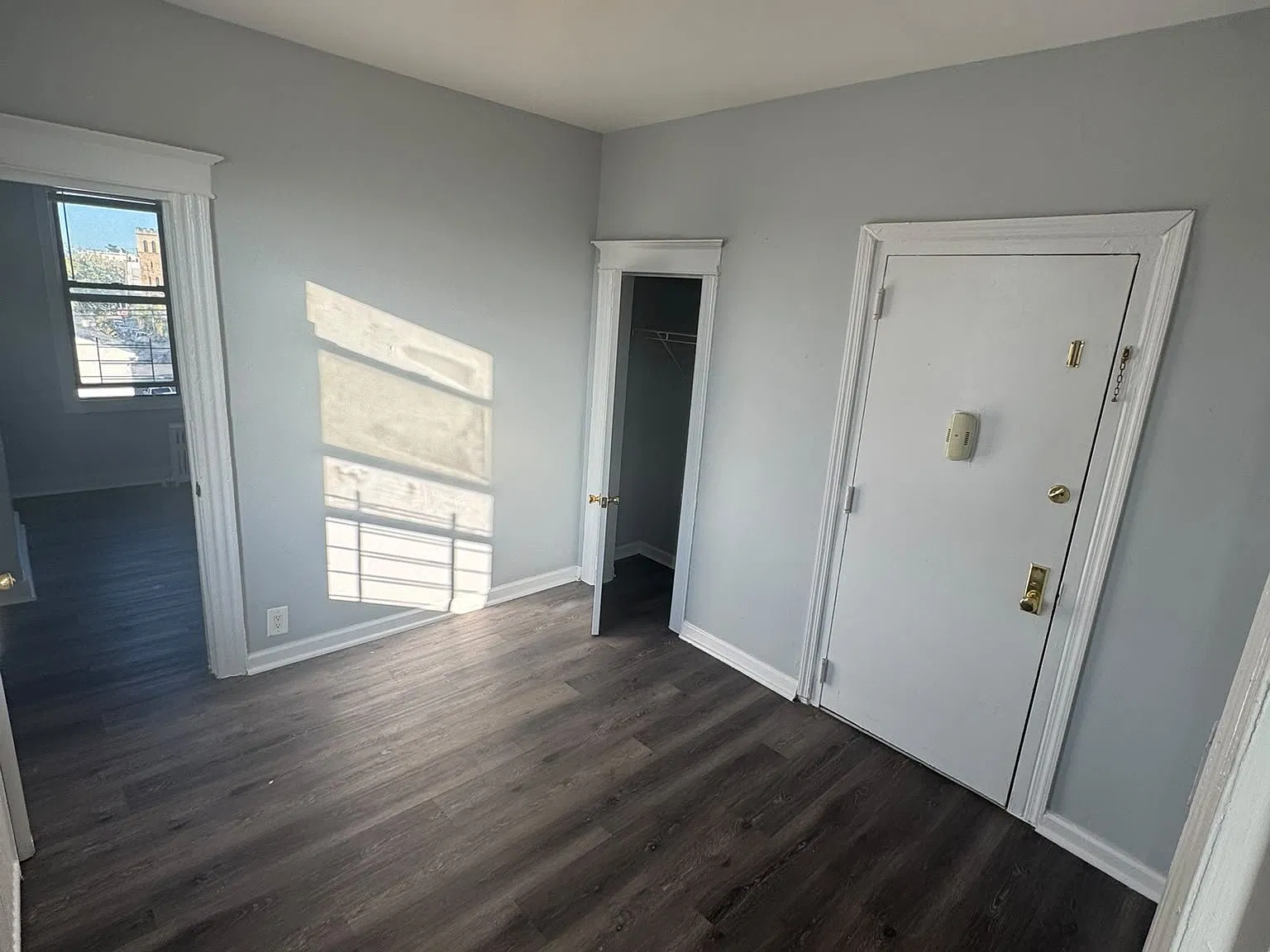 2 bed, 1.0 bath, $2,450 — Photo 4