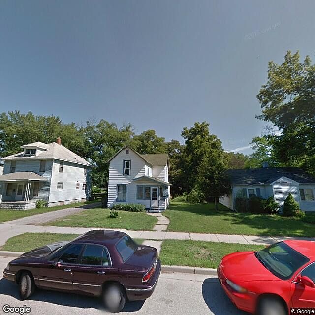 1st image of 616 W Wolf Ave