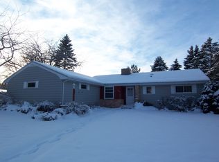 1930 Lincoln Ln, Brookings, SD 57006