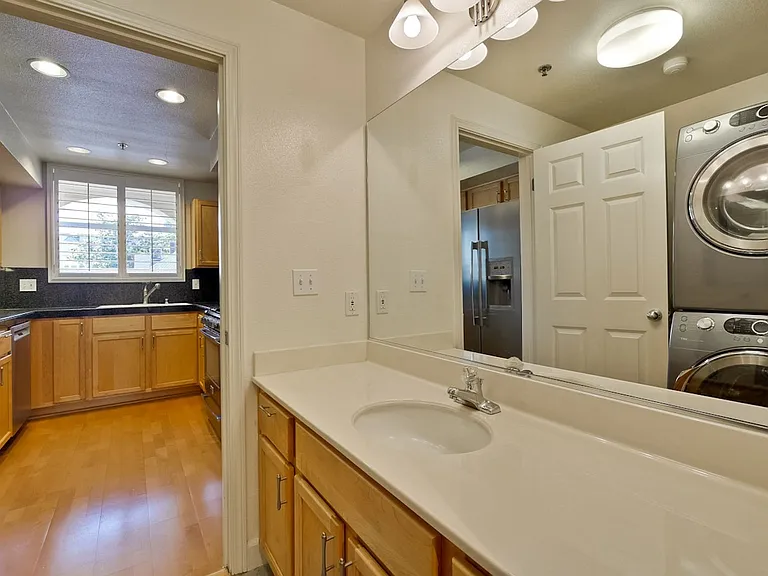 108 Bryant St #23 — Photo 8