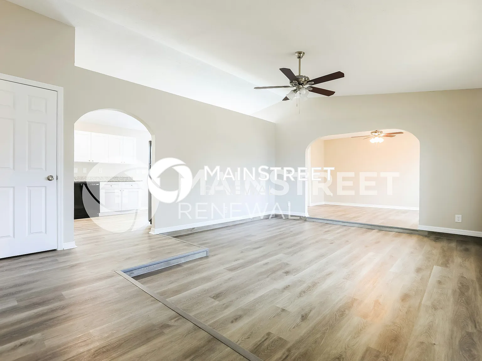 3516 Denham St — Photo 3