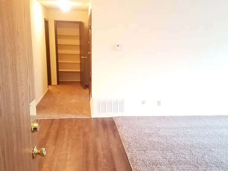 Kimberly Club Apartments — Photo 123