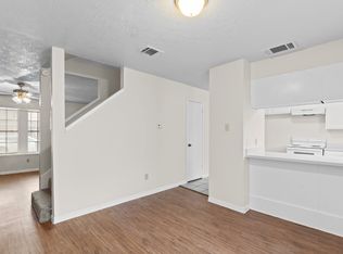 10025 Spring Place Dr, Houston, TX 77070