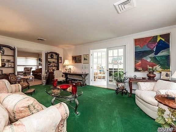 4th image of 10 Beatrice Ln