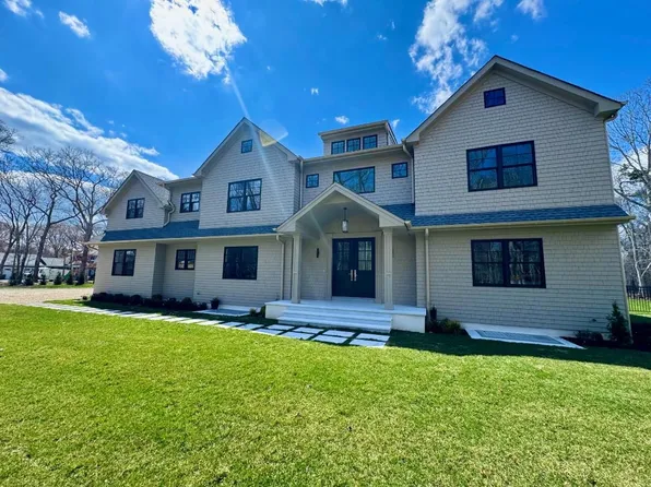 69 Jagger Ln, Westhampton, NY 11977