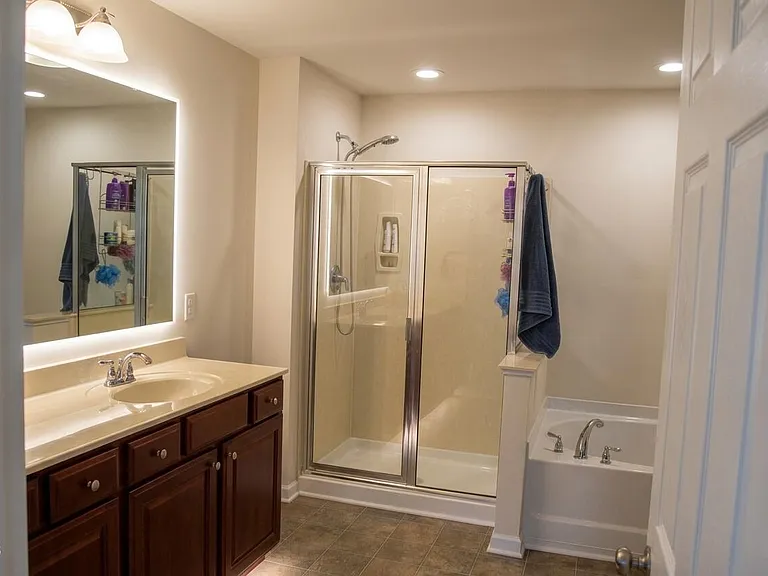 868 Seastone St — Photo 14