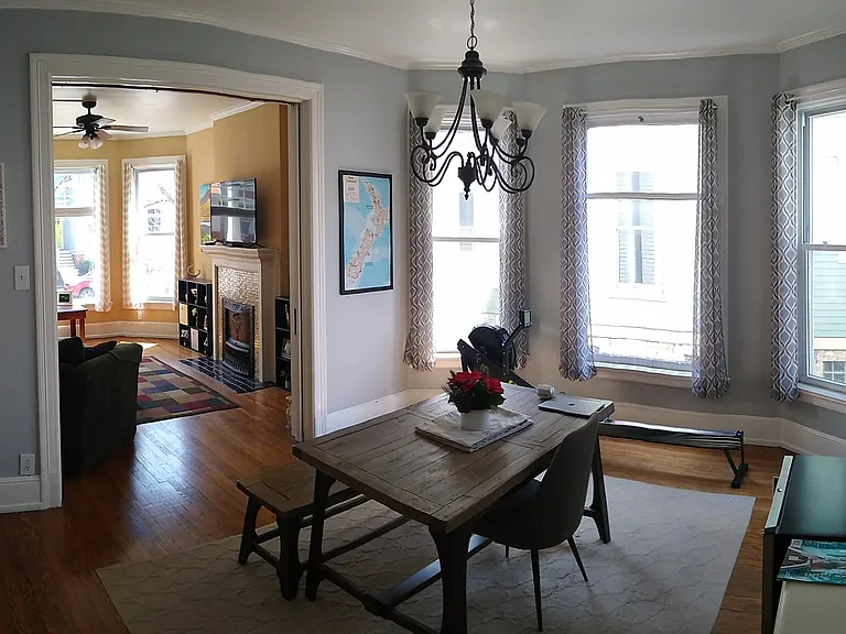 1919 N Oakland Ave #LOWER — Photo 3
