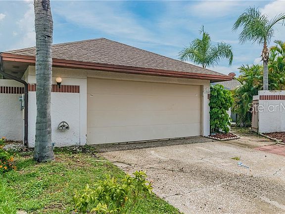 2nd image of 10845 Venice Cir