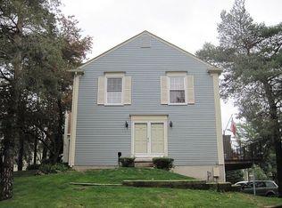 1319 Wagon Wheel Ln #1, Rochester Hills, MI 48306