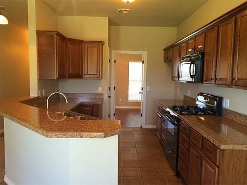 5th image of 5101 Ryan Collins Dr